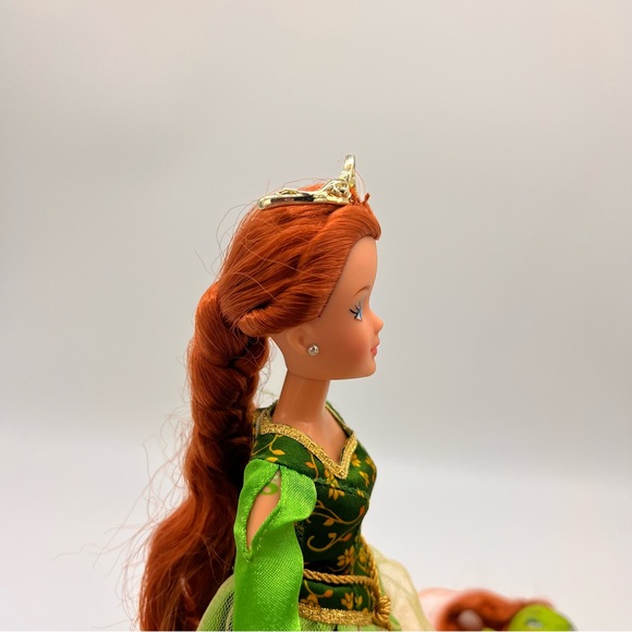 2007 MGA Shrek - Transforming Kung-Fu Fiona Doll Figure Toy - Ogress to Princess - Picture 6 of 11